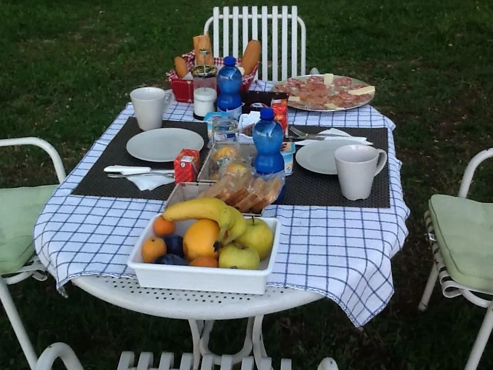 B&B Campovolo Monzambano 0*,