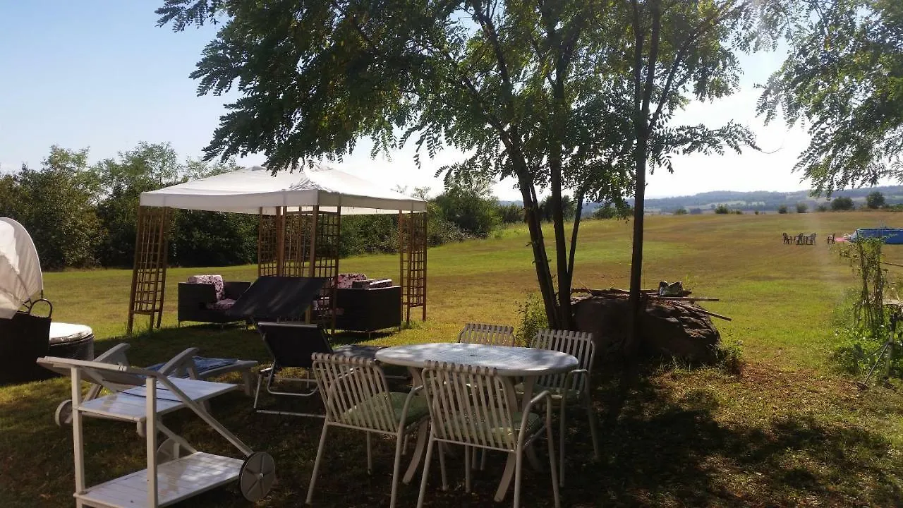 B&B Campovolo Monzambano Bed & Breakfast