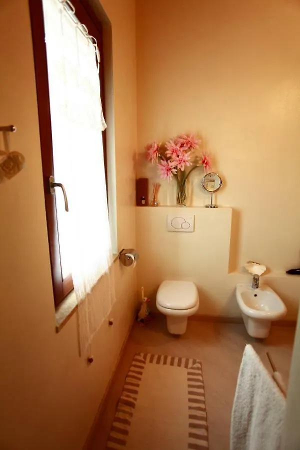 B&B Campovolo Monzambano Bed & Breakfast