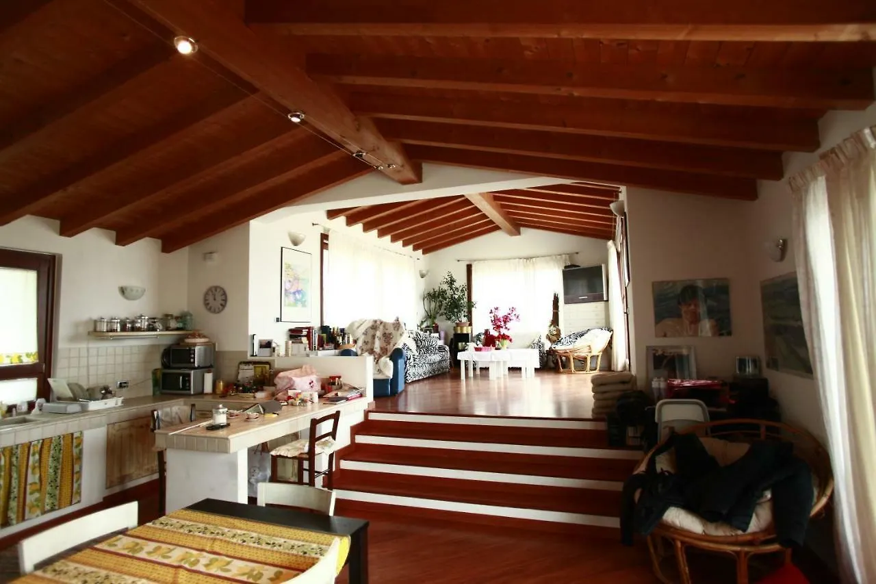 B&B Campovolo Monzambano 0*,  Italien